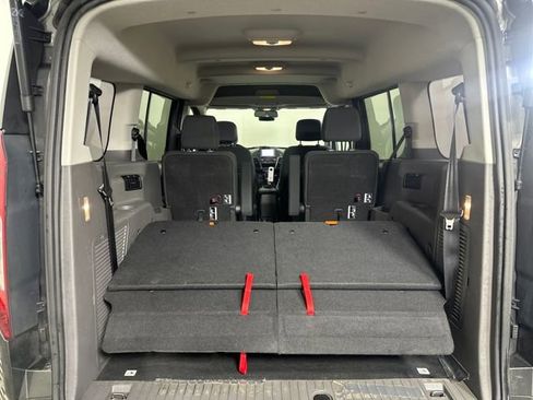 Used 2020 Ford Transit Connect XLT image 26