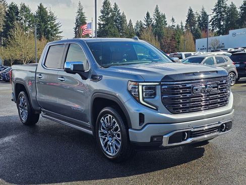Used 2025 GMC Sierra 1500 Denali Ultimate AWD/4WD image 3