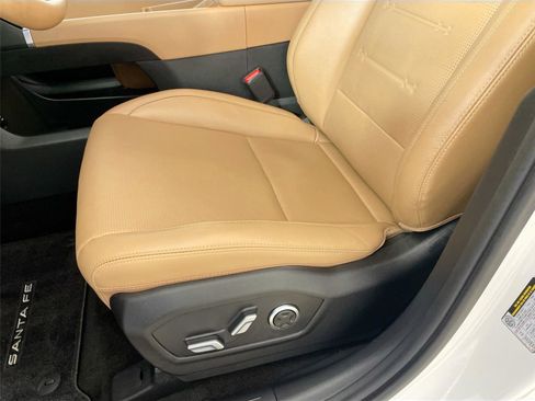 Used 2025 Hyundai Santa Fe Limited image 22