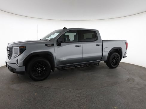 Used 2025 GMC Sierra 1500 Elevation AWD/4WD image 6