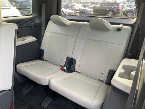 Used 2025 Hyundai Santa Fe SEL FWD image 29