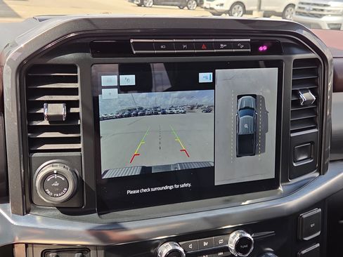 Certified 2022 Ford F150 Lariat w/ Equipment Group 502A High image 24