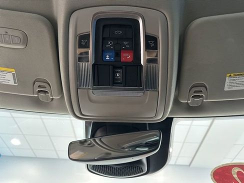 Used 2022 RAM 1500 Laramie image 37