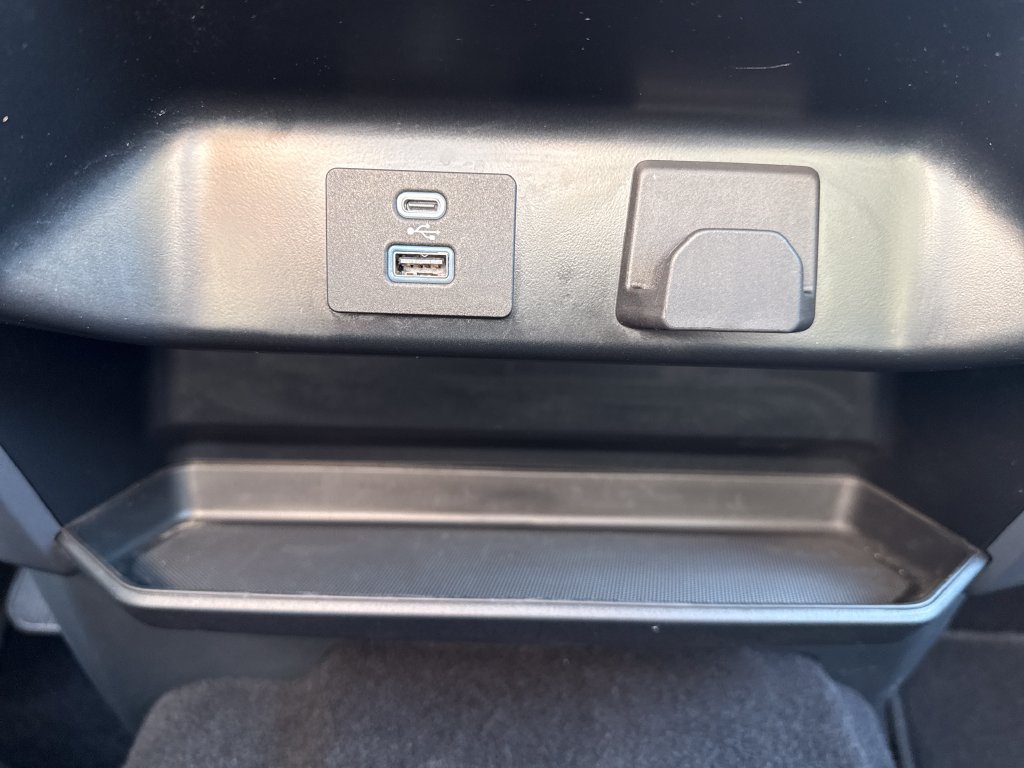 Used 2024 Ford F150 XLT AWD/4WD image 29