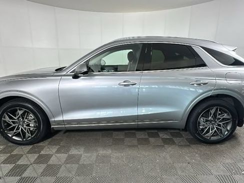 Used 2024 Genesis GV70 2.5T w/ Advanced Package AWD/4WD image 6