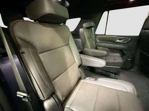 Used 2024 Chevrolet Tahoe High Country AWD/4WD image 30