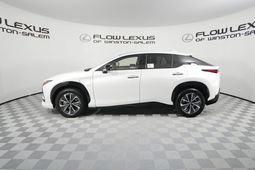 Certified 2025 Lexus RZ 300e w/ Accessory Package (2T) FWD image 4