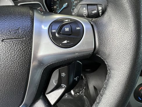 Used 2013 Ford Focus Titanium FWD image 16