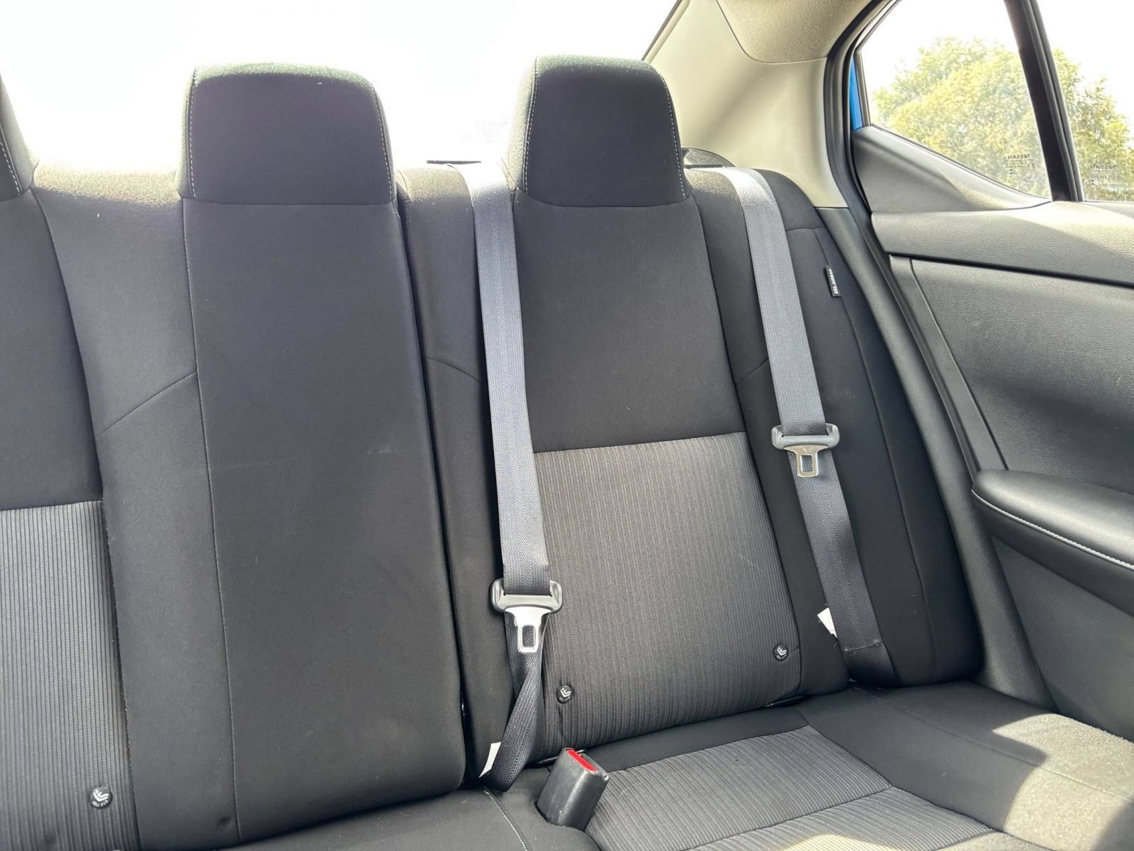 Used 2025 Nissan Sentra SV FWD image 35