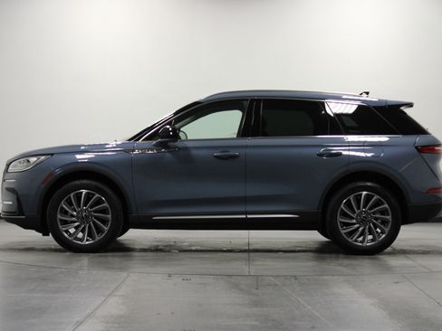 Used 2024 Lincoln Corsair Reserve image 7