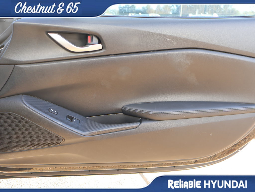 Used 2023 MAZDA MX-5 Miata Sport RWD image 8