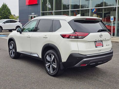Used 2023 Nissan Rogue SL w/ SL Premium Package AWD/4WD image 8