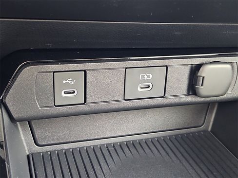 New 2026 Toyota Prius AWD image 13