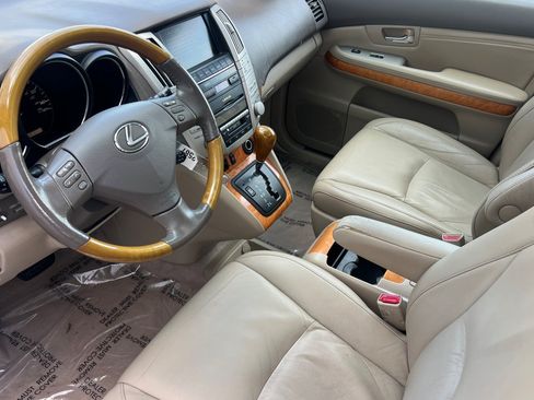 Used 2005 Lexus RX 330 AWD image 4