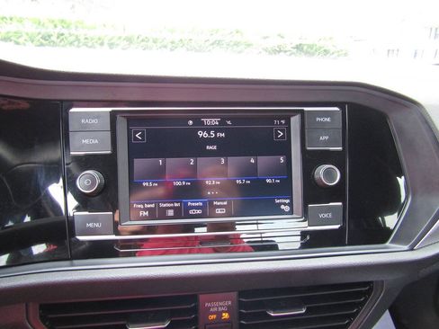 Used 2024 Volkswagen Jetta Sport FWD image 14