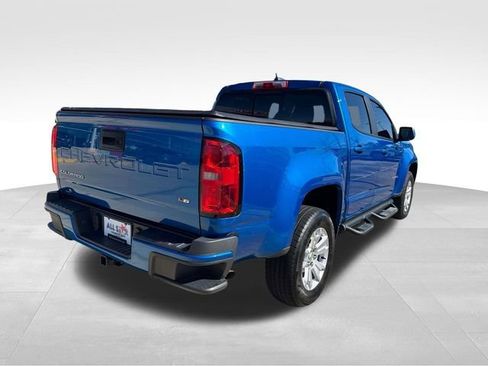 Used 2022 Chevrolet Colorado LT w/ LT Convenience Package image 9