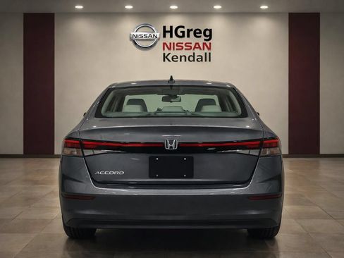 Used 2023 Honda Accord LX image 6