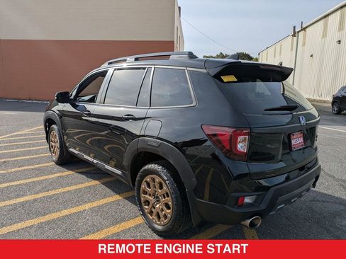 Used 2022 Honda Passport TrailSport image 5