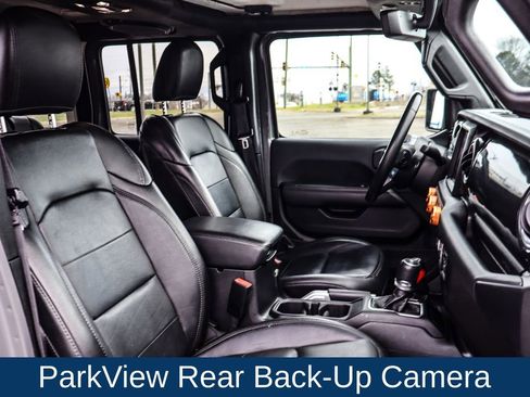 Used 2022 Jeep Wrangler Unlimited Sahara image 15