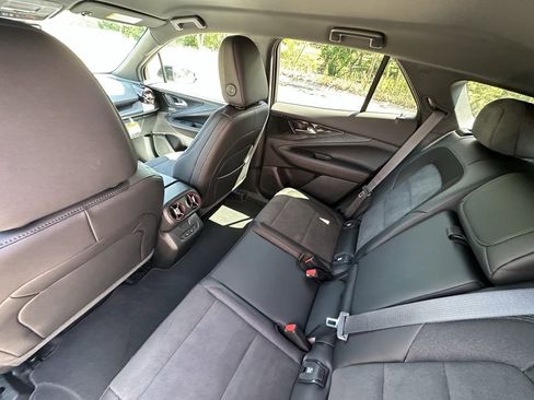 New 2025 Chevrolet Blazer EV RS image 26