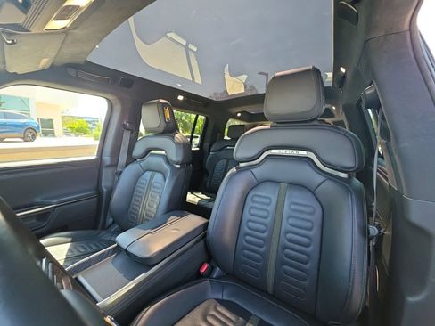 Used 2022 Rivian R1S Launch Edition AWD/4WD image 11