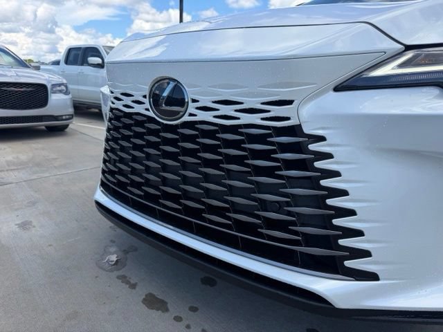 Used 2024 Lexus RX 350 Premium w/ Accessory Package (Z1) FWD image 3