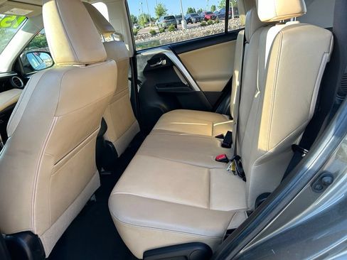 Used 2015 Toyota RAV4 Limited AWD/4WD image 25