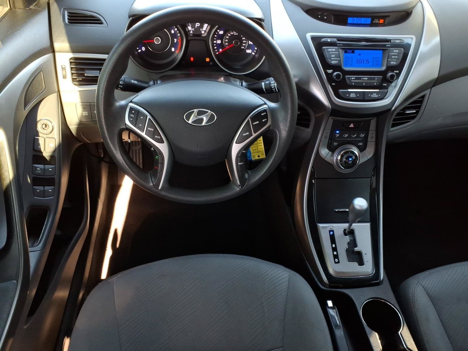 Used 2013 Hyundai Elantra GLS FWD image 15
