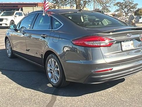 Used 2020 Ford Fusion Energi Titanium image 5