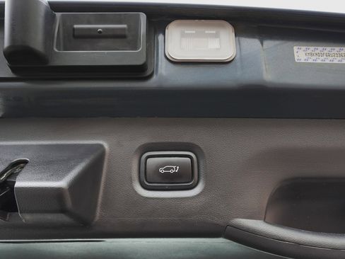 Used 2024 Hyundai Ioniq 5 SEL image 15