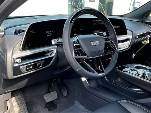 New 2026 Cadillac Lyriq Sport RWD image 9