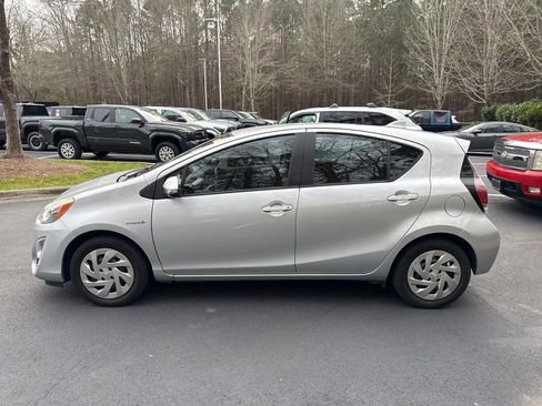 Used 2016 Toyota Prius C Four image 13