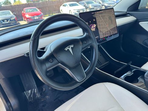 Used 2018 Tesla Model 3 Long Range AWD/4WD image 10