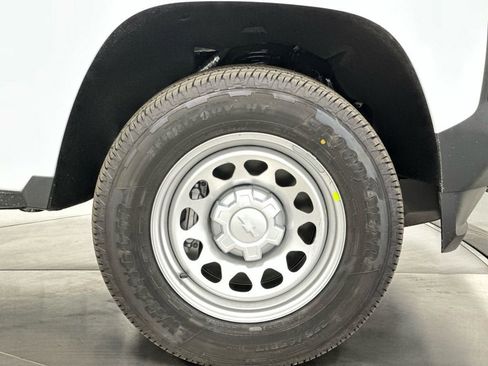 New 2026 Chevrolet Colorado W/T image 25