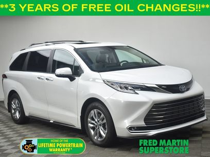 Used 2023 Toyota Sienna Limited