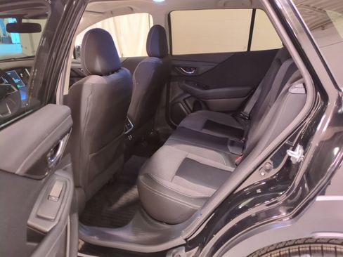 Used 2024 Subaru Outback Premium image 15