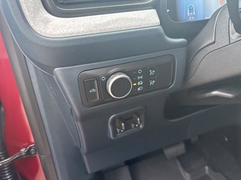 New 2026 Ford Maverick XLT w/ XLT Luxury Package image 16