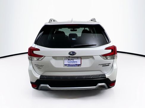 Used 2023 Subaru Forester Touring image 6