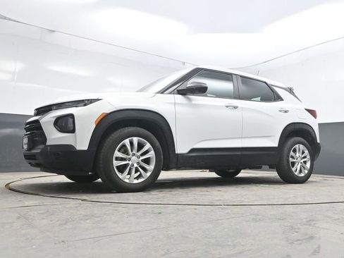 Used 2023 Chevrolet TrailBlazer LS image 35