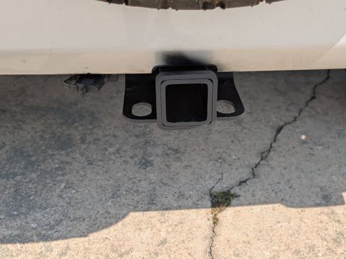 Used 2012 Jeep Wrangler Unlimited Sahara w/ Connectivity Group image 15