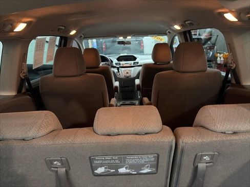 Used 2016 Honda Odyssey LX image 23