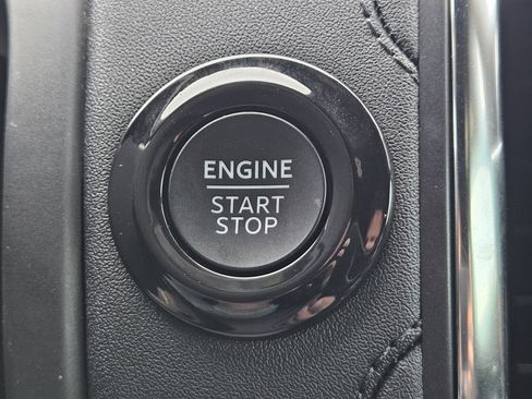 Used 2025 Ford Expedition Tremor image 23