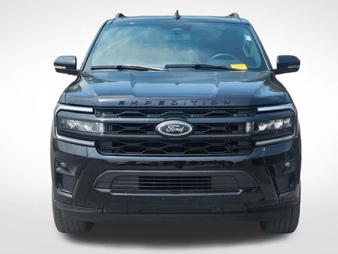 Used 2024 Ford Expedition Limited RWD image 4