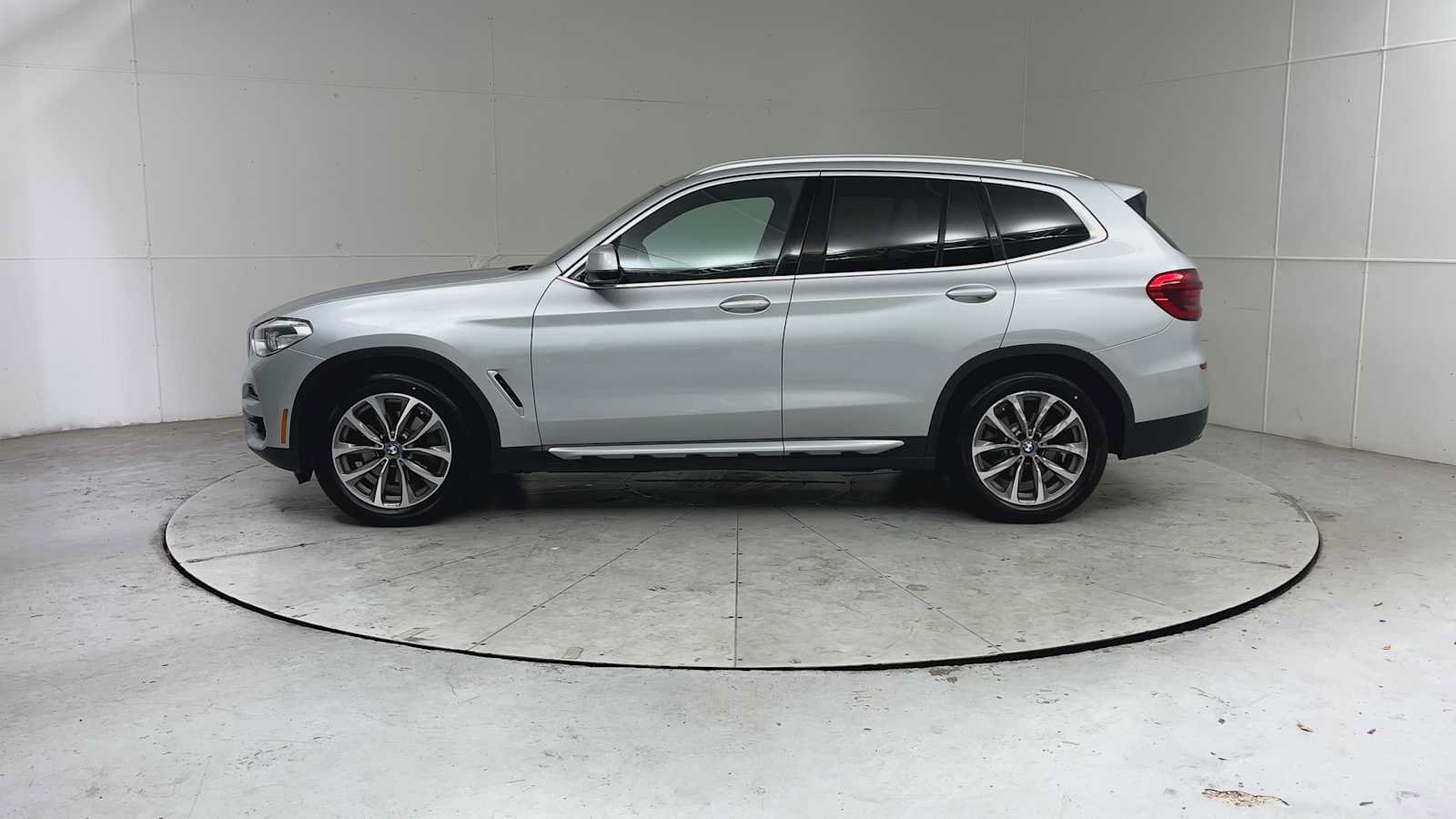 Used 2019 BMW X3 xDrive30i w/ Convenience Package AWD/4WD image 5