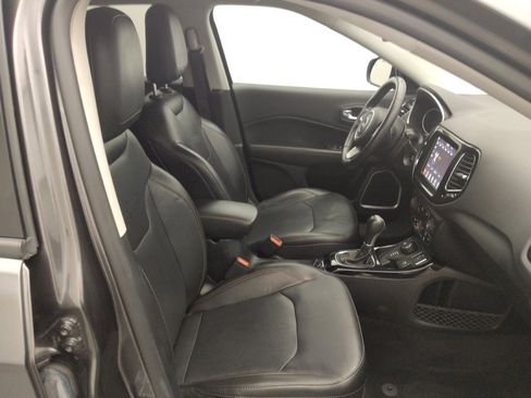 Used 2019 Jeep Compass Limited w/ Safety & Security Group AWD/4WD image 21