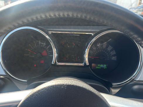 Used 2008 Ford Mustang GT Premium image 22