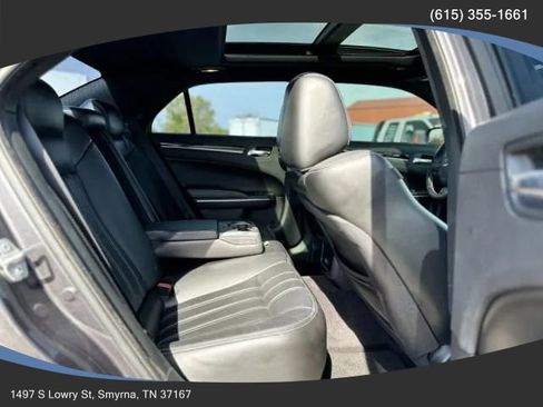 Used 2018 Chrysler 300 S w/ 300S Premium Group image 15