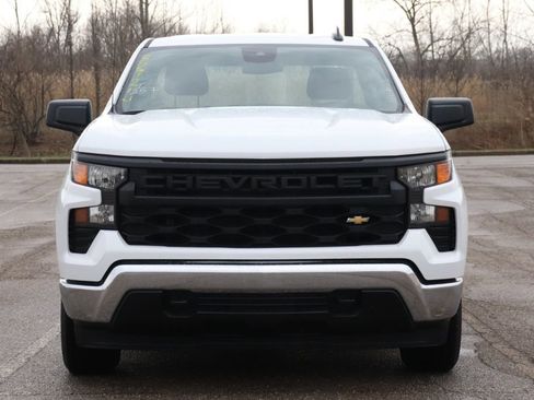 Used 2025 Chevrolet Silverado 1500 W/T RWD image 3
