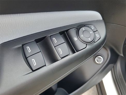 New 2026 Buick Envista Preferred w/ Convenience II Package image 9