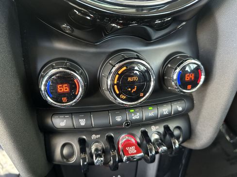 Used 2015 MINI Cooper S image 17